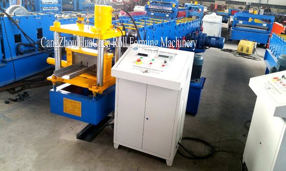 기계 13를 형성하는 강철 채널 C 도리 목록은 유압 통제를 젓습니다